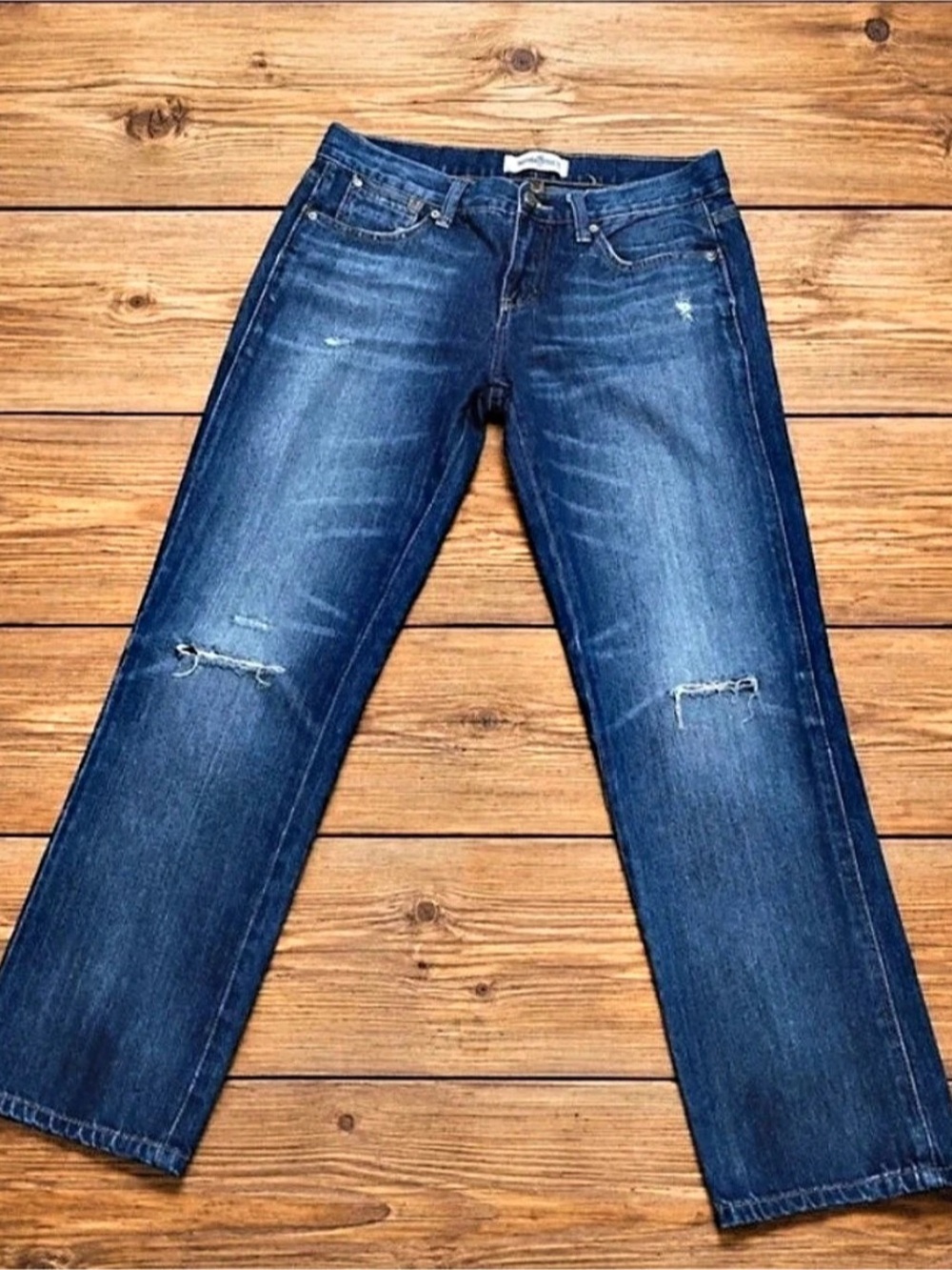 Women's Distressed Straight Leg Jeans in Blue